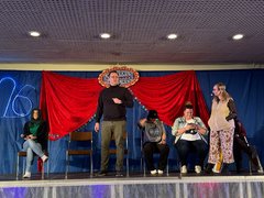 Überbesorgte Eltern erst Recht, wenn Zirkus auch vegan ist.