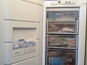 FKK Abkühlung an heißen Sommertagen